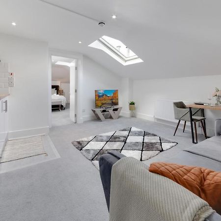 Suites By Rehoboth - M'Nuchah - Camden Road London Ngoại thất bức ảnh