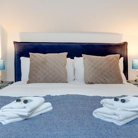 Suites By Rehoboth - M'Nuchah - Camden Road London Ngoại thất bức ảnh