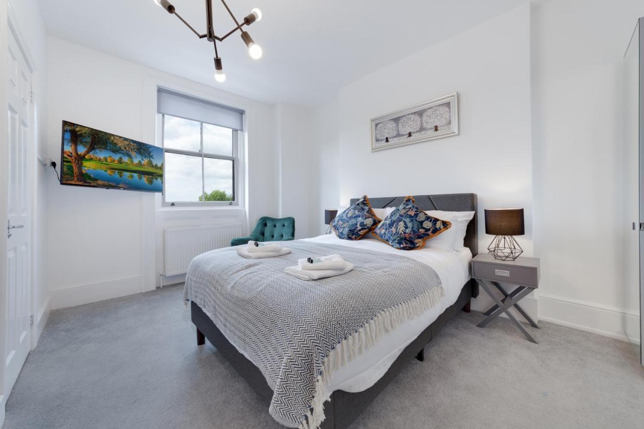 Suites By Rehoboth - M'Nuchah - Camden Road London Ngoại thất bức ảnh
